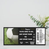 INVITATION BILLET CADEAU SURPRISE FOOTBALL (Debout devant)
