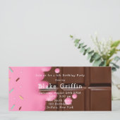 Invitation Billet d'or Pink Chocolate Bar (Debout devant)