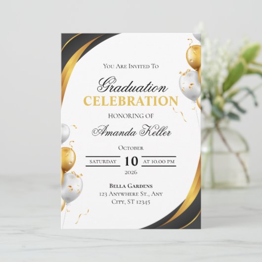 Invitation Black and Gold Graduation Celebration (Debout devant)