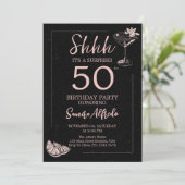 Invitation Black and Pink Modern Surprise 50e anniversaire fê (Debout devant)