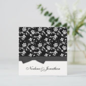 Invitation Black and White Bow Flower Wedding Invite (Debout devant)