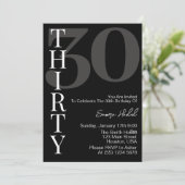 Invitation Black Blanc minimaliste Trente anniversaire (Debout devant)