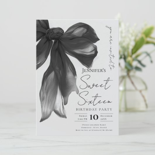Invitation Black Bow Coquette Script Sweet 16 Party Gray  (Debout devant)