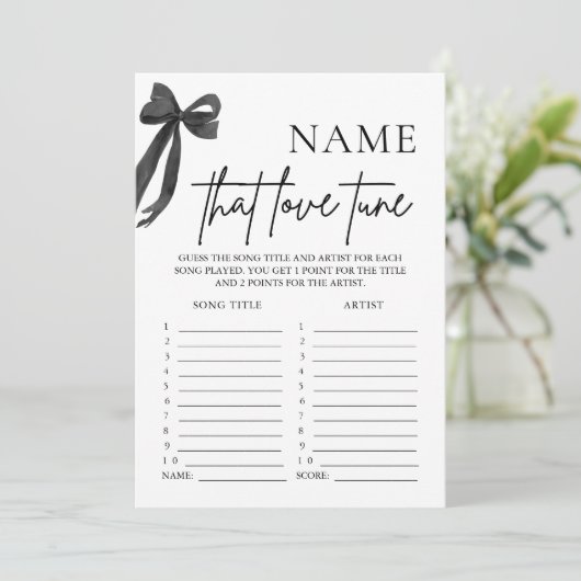 Invitation Black Bow Nom Qui Aime Tune Fête des mariées Jeu (Debout devant)