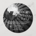 Invitation Black Circle Round Disco Ball 60th Birthday Party<br><div class="desc">Black Circle Round Disco Ball 60th Birthday Party Invitation pour hommes ou femmes! Rappelez-vous du passé. Invitation ronde en forme de cercle. Boule de disco argentée avec des rayons de lumière et de arrière - plan brillant en noir et blanc.</div>