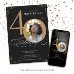 Invitation Black Gold Elegant Calligraphie Photo 40e annivers<br><div class="desc">Black Gold Elegant Calligraphy Photo 40th Birthday Invitation. Et élégamment conçu invitation spéciale fête d'anniversaire,  avec une photo personnalisée de personne d'anniversaire et de calligraphie script avec des éléments florissants vintages. Assez simple pour s'adapter à une variété de thèmes et de couleurs ! Besoin d'aide ? Contactez-moi !</div>