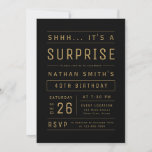 Invitation Black Gold Modern Typographie Surprise Anniversair<br><div class="desc">Une typographie moderne et minimale amusante invitation à la surprise adulte en noir et or,  idéal pour les 21e,  30e,  40e,  50e,  60e,  70e,  80e,  90e ou tout autre âge simple fête d'anniversaire,  fête surprise,  ou toute autre occasion! Personnalisez-le avec votre propre texte et vos informations personnelles.</div>