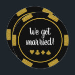 Invitation Black Gold Poker Chip Las Vegas Mariage Eloped<br><div class="desc">Éblouissez vos amis et votre famille en leur envoyant ces annonces d'elopement de mariage de jeton noir et or et/ou des invitations de fête. Que vous soyez marié à Las Vegas ou dans une autre ville de casino, vos invités seront impatients de vous rejoindre à cette fête inoubliable après la...</div>