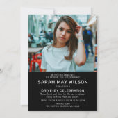 Invitation Black Modern Script Graduate Deux Photos Conduite (Dos)