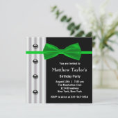 Invitation Black Tuxedo Green Bow Cravate Hommes fête d'anniv (Debout devant)