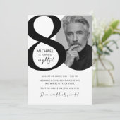 Invitation Black & White moderne 80ème Photo Anniversaire (Debout devant)