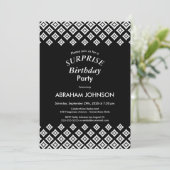 Invitation Black White Moderne Surprise fête d'anniversaire (Debout devant)