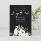 Invitation Blanc & Fleurs Bleu Poussière sur Noir Changement  (Debout devant)