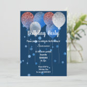 INVITATION BLANC ROUGE ET BLEU BIRTHDAY BALLOON NAVY SPOT (Debout devant)