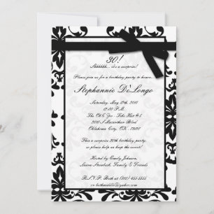 invitation blanche noire d'anniversaire d'arc de