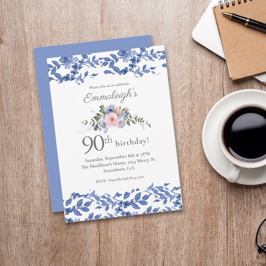 Invitation Bleu Blanc Floral Joyeux Anniversaire