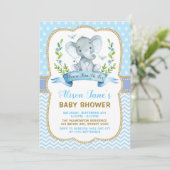 Invitation Bleu de baby shower d'éléphant de garçon et (Debout devant)