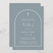 Invitation Bleu Dusty Arch Moderne Script Baptême minimaliste (Devant / Derrière)