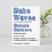 Invitation Bleu et blanc de la fête de graduation de la typog (Debout devant)