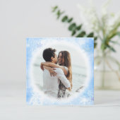 Invitation Bleu flocons d'hiver Enregistrer la photo de la da (Debout devant)