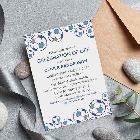 Invitation Bleu gris balle de soccer fête de la vie