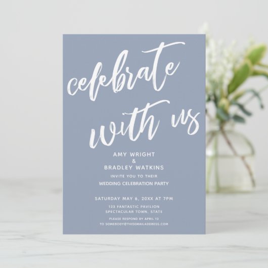 Invitation Bleu poussiéreux Célébrez avec nous Réception de m (Debout devant)
