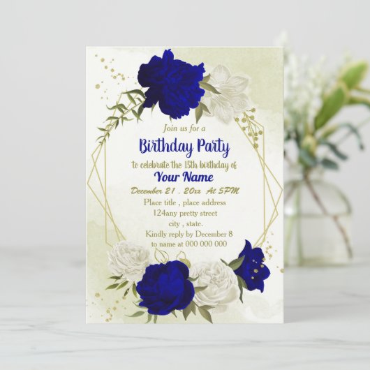 Invitation bleu royal fleurs blanches verdure anniversaire (Debout devant)