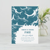 Invitation Bleu Shark Boys fête d'anniversaire (Debout devant)