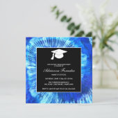 Invitation Bleu Tie Dye Motif Abstrait Casquette de graduatio (Debout devant)