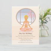 Invitation blonde de fille de yoga (Debout devant)