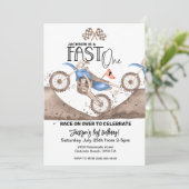 Invitation Blue Dirt Bike 1er anniversaire Fast ONE (Debout devant)