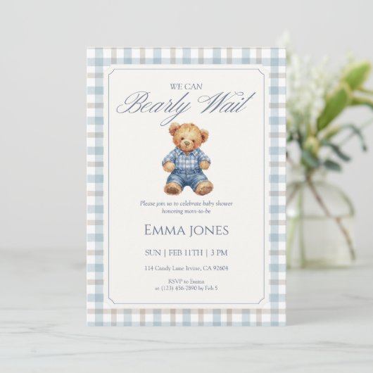 Invitation Blue Gingham We Can Bearly Wait baby shower (Debout devant)