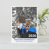 Invitation Blue Graduation Class of 2026 Announcement (Debout devant)
