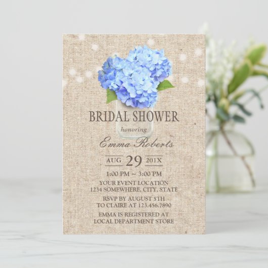 Invitation Blue Hydrangea Mason Jar Fête des mariées rustique (Debout devant)