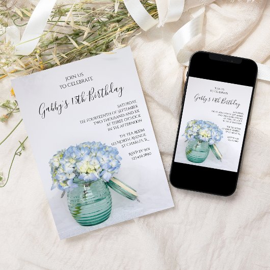 Invitation Blue Hydrangeas in Jar Vase fête d'anniversaire