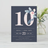 INVITATION BLUSH BLEU NAVY FLEUR 10ÈME ANNIVERSAIRE TOUTE ANN (Debout devant)