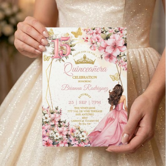 Invitation Blush Rose Fleurs Papillons Dorés Quinceañera