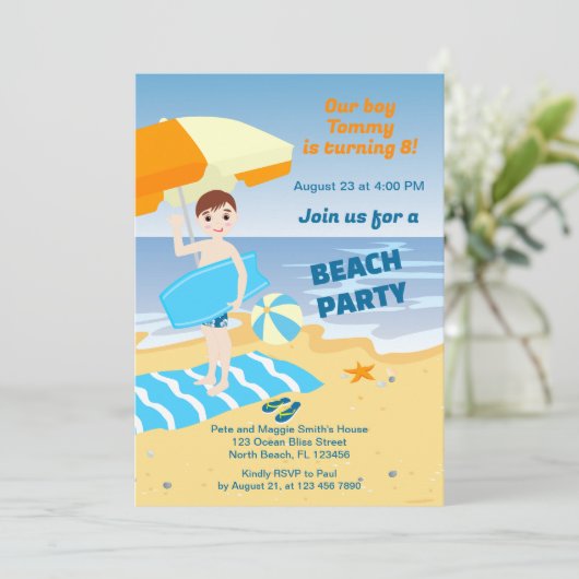 Invitation Boboard garçon fun plage fête d'anniversaire (Debout devant)
