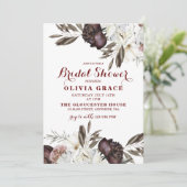 Invitation Boho Burgundy Roses tombent sous la douche nuptial (Debout devant)