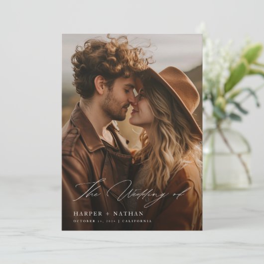 Invitation Boho Elegant Script QR Code Mariage photo (Debout devant)