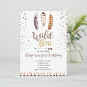 Invitation Boho Feathers Wild One Gold Girl Premier anniversa (Debout devant)