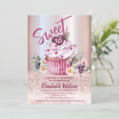 Invitation Boho floral Girly cupcake Rose or gliterie (Debout devant)