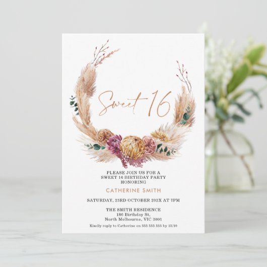Invitation Boho Pampas Grass Wreath Sweet 16 Anniversaire (Debout devant)