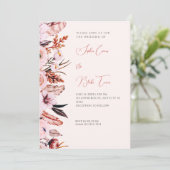 Invitation Boho Rose & Fleurs Brown & Plumes Mariage de crème (Debout devant)