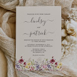 Invitation Boho Rustic Mariage Fleur sauvage<br><div class="desc">Cet élégant design boho floral présente une bordure de fleurs sauvages d'aquarelle sur un arrière - plan crème. Les noms de la mariée et du marié apparaissent dans le script de calligraphie gris fusain avec des swashes décoratifs au début et à la fin, avec le texte restant dans la police...</div>