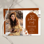Invitation Boho Terracotta Photo 30e anniversaire<br><div class="desc">Photo 30th Birthday party invitation en terre cuite brûlée orange et blanc. Bel design moderne minimaliste avec des accents botaniques peints à la main et votre photo. Caractéristiques pampas herbe, feuille, rose et typographie script. Thème du désert tendance bohème parfait pour l'automne, l'hiver, le printemps ou l'été. Vous pouvez choisir...</div>