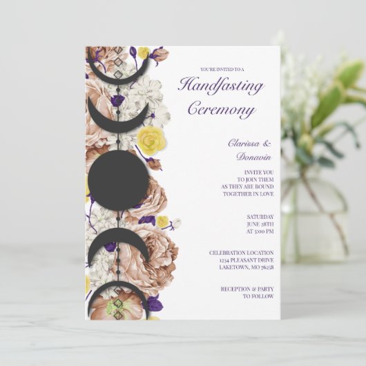 Invitation Boho Wiccan Floral Moon Phase Handfasting (Debout devant)
