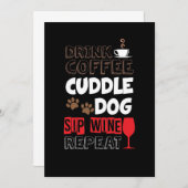Invitation Boire du café Coffee Cuddle Dog Sip Vin Répéter (Devant / Derrière)