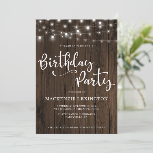 Invitation Bois Rustique Éclairage Chaque Année Anniversaire  (Debout devant)