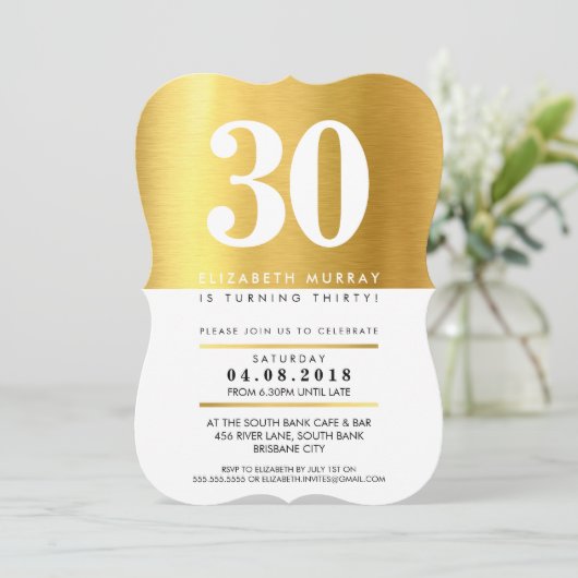 Invitation BOLD AGE NUMBER cool fausse feuille d'or 30E INVIT (Debout devant)
